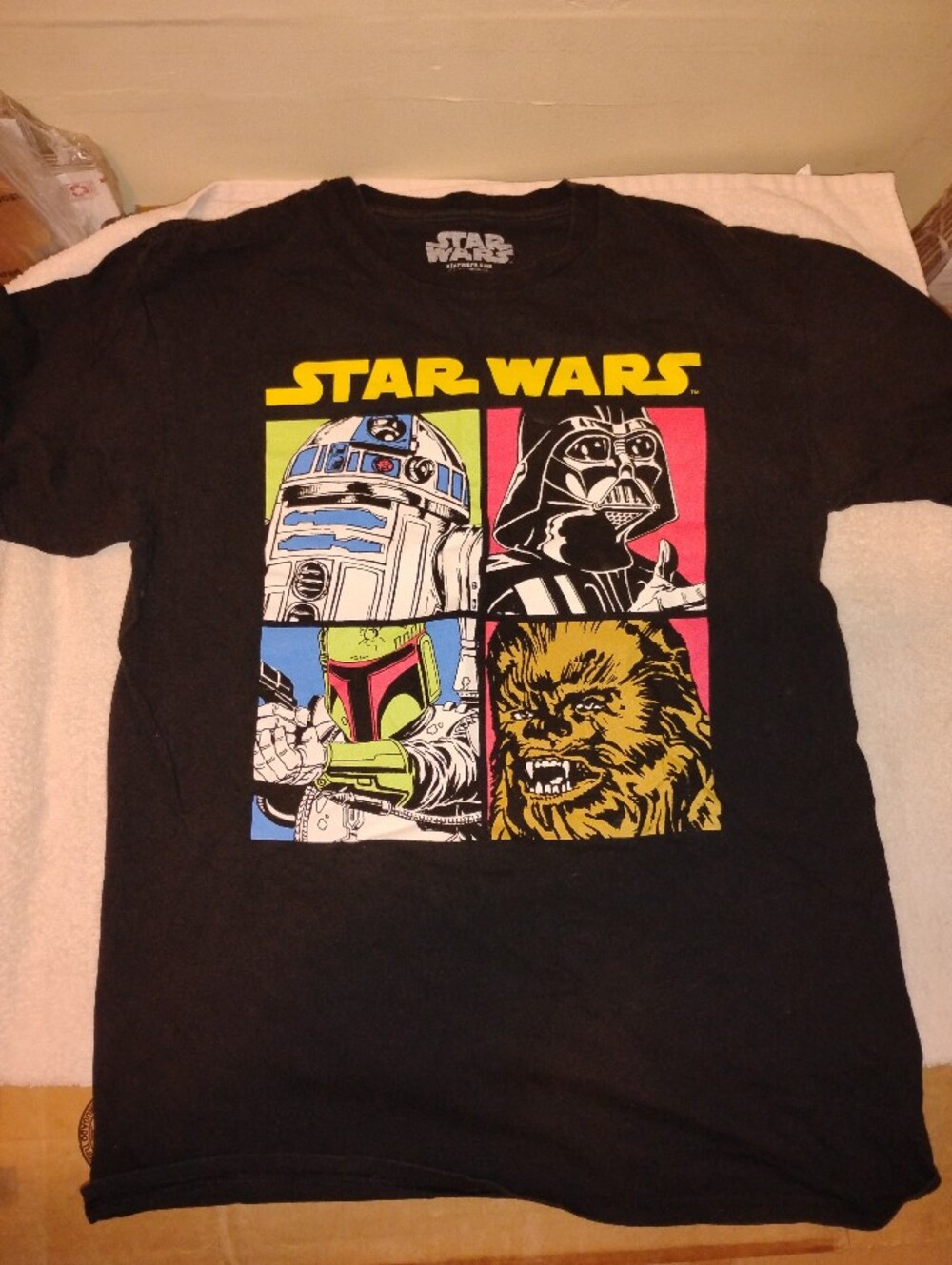 Star Wars Mens Medium Black Graphic Tee with Characters